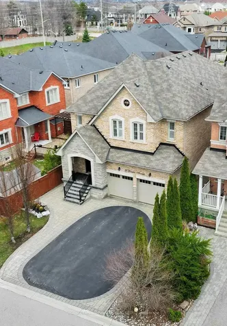33 Gambit Avenue Vaughan ON L4H 0Y7