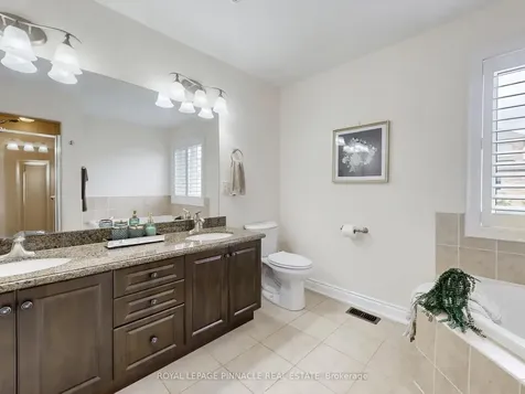 33 Gambit Avenue Vaughan ON L4H 0Y7