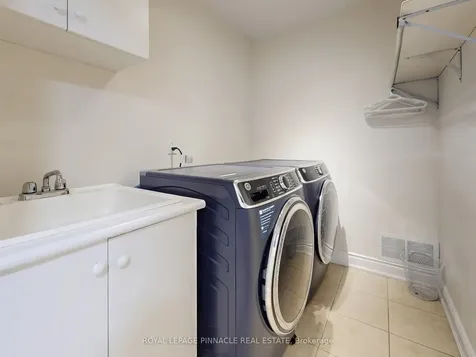 33 Gambit Avenue Vaughan ON L4H 0Y7