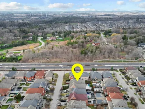 33 Gambit Avenue Vaughan ON L4H 0Y7