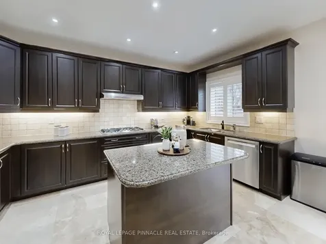 33 Gambit Avenue Vaughan ON L4H 0Y7