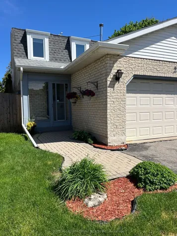 218 Mullen Drive Vaughan ON L4J 2P1