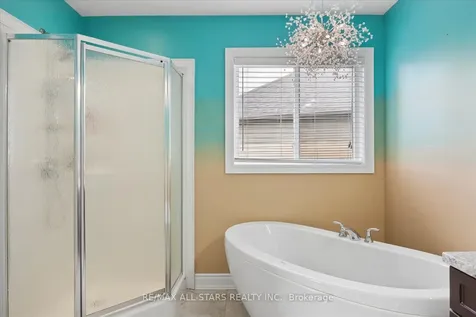 18 Carleton Trail New Tecumseth ON L0G 1A0