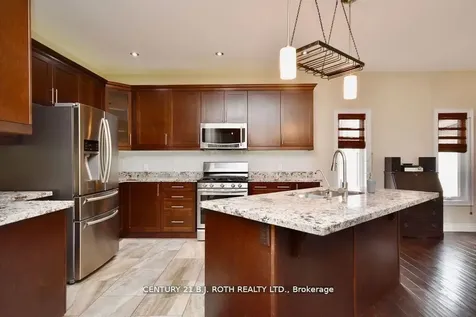 1738 Wingrove Avenue Innisfil ON L9S 1S4