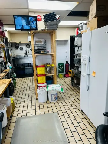 7605 Woodbine Avenue Markham ON L3R 5V3