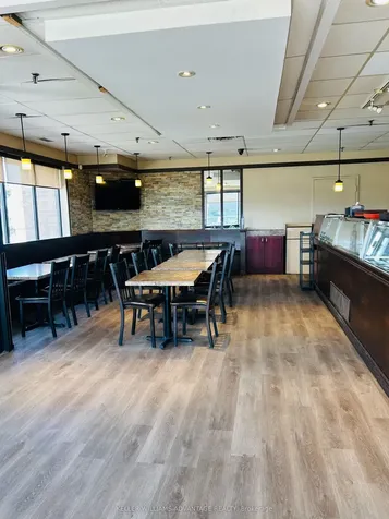 7605 Woodbine Avenue Markham ON L3R 5V3