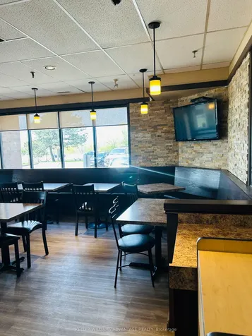 7605 Woodbine Avenue Markham ON L3R 5V3