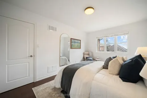 66 Lealinds Road Vaughan ON L6A 0L9