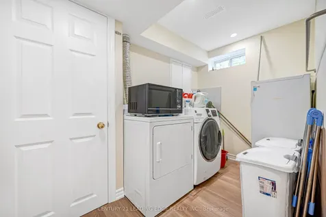 15 Vineland Street Markham ON L3R 5S4