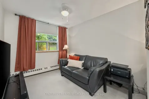 200 Holland Court Bradford West Gwillimbury ON L3Z 1R9