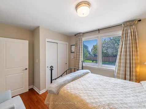 125 Laverock Avenue Richmond Hill ON L4C 4J8