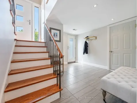 125 Laverock Avenue Richmond Hill ON L4C 4J8