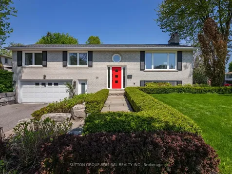 125 Laverock Avenue Richmond Hill ON L4C 4J8