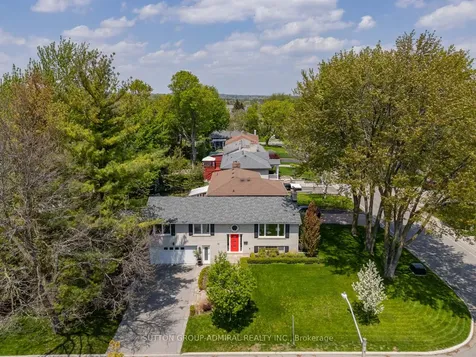125 Laverock Avenue Richmond Hill ON L4C 4J8
