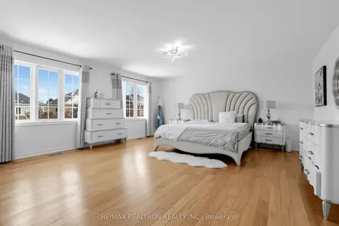71 Plum Tree Circle Markham ON L6C 1V9