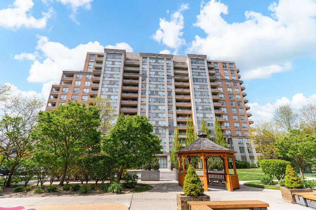 29 Northern Heights Drive Richmond Hill ON L4B 4L8