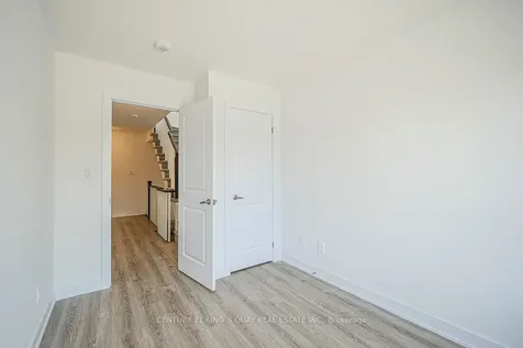136 Covington Crescent Whitchurch-stouffville ON L4A 4W8