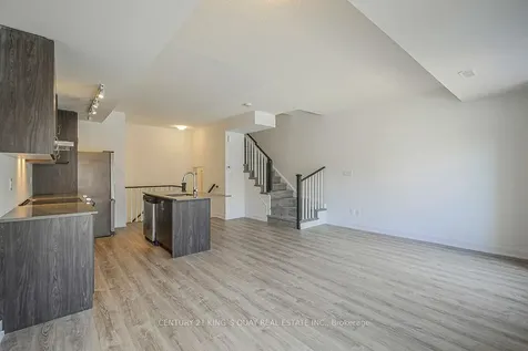 136 Covington Crescent Whitchurch-stouffville ON L4A 4W8