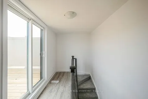 136 Covington Crescent Whitchurch-stouffville ON L4A 4W8