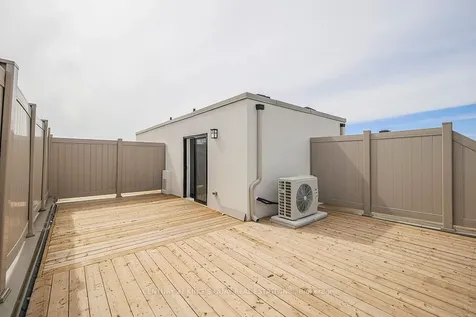 136 Covington Crescent Whitchurch-stouffville ON L4A 4W8