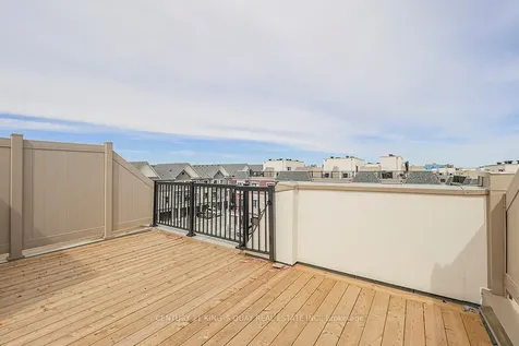136 Covington Crescent Whitchurch-stouffville ON L4A 4W8