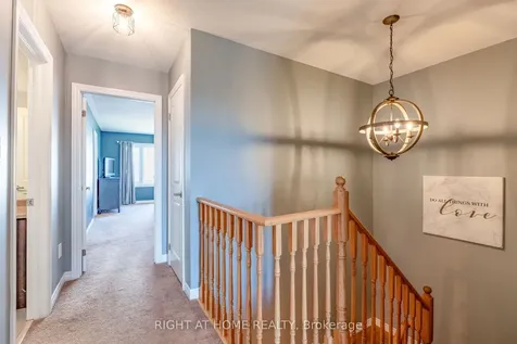 72 Wagner Crescent Essa ON L3W 0R7