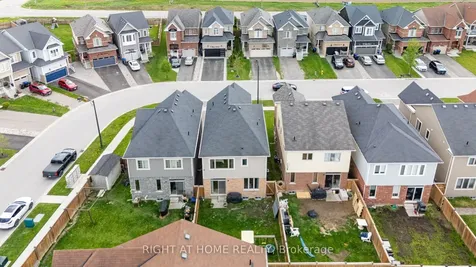 72 Wagner Crescent Essa ON L3W 0R7