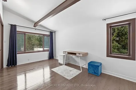26 Orchard Court East Gwillimbury ON L0G 1M0