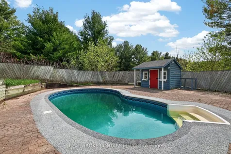 26 Orchard Court East Gwillimbury ON L0G 1M0