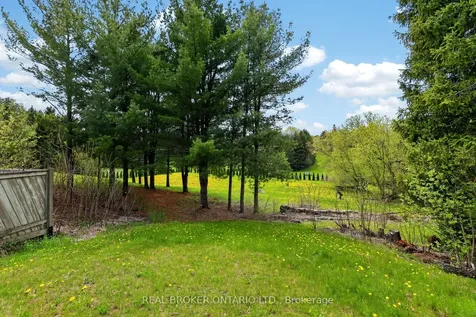 26 Orchard Court East Gwillimbury ON L0G 1M0