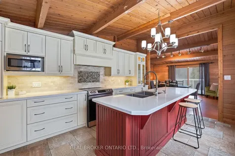 26 Orchard Court East Gwillimbury ON L0G 1M0