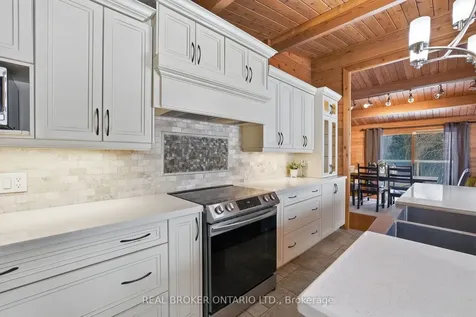 26 Orchard Court East Gwillimbury ON L0G 1M0