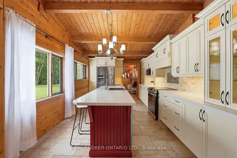 26 Orchard Court East Gwillimbury ON L0G 1M0