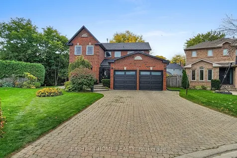 24 Cummings Court Markham ON L3T 6S3