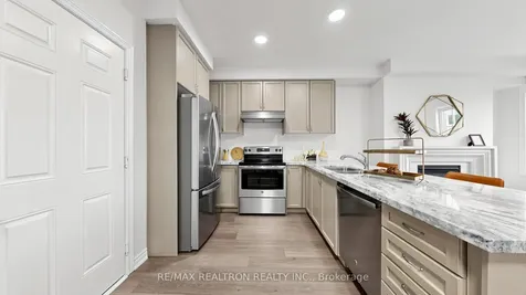 39 Collier Crescent Markham ON L6E 0E7