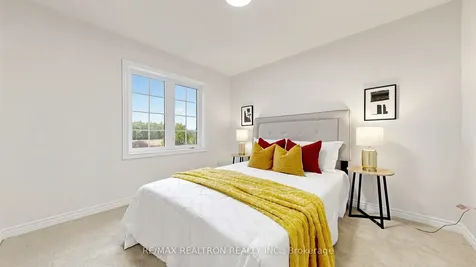 39 Collier Crescent Markham ON L6E 0E7