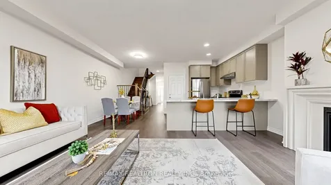 39 Collier Crescent Markham ON L6E 0E7
