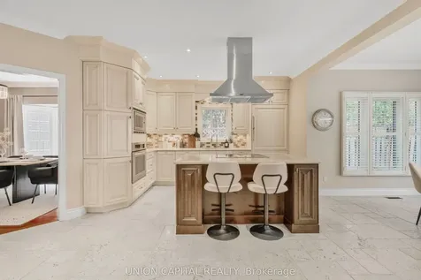 110 Regent Street Richmond Hill ON L4C 9P4