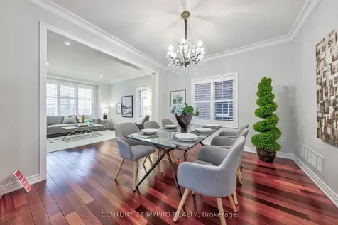 128 Selwyn Road Richmond Hill ON L4E 5E3