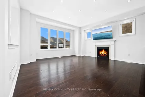 201 Donald Sim Avenue Markham ON L6B 0Z1