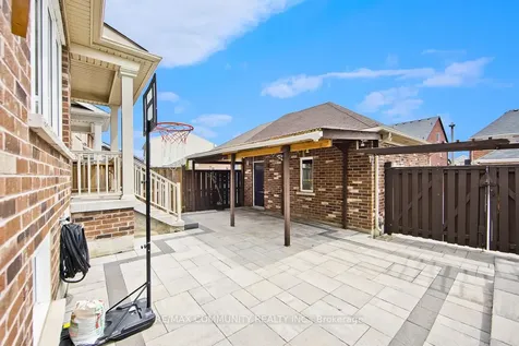 201 Donald Sim Avenue Markham ON L6B 0Z1