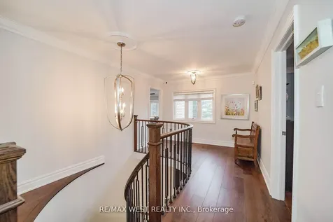 31 Garriock Court Vaughan ON L4L 8S7