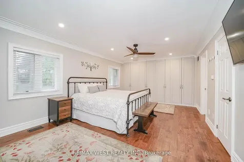31 Garriock Court Vaughan ON L4L 8S7