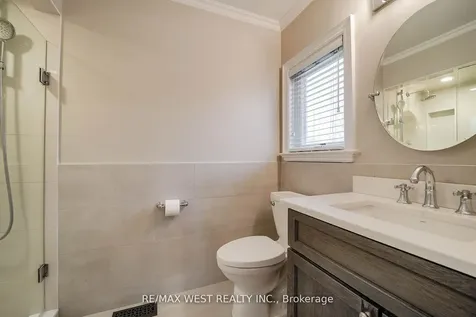 31 Garriock Court Vaughan ON L4L 8S7