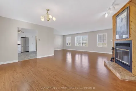 909 Lebanon Drive Innisfil ON L9S 2B9