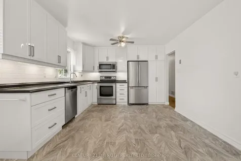 909 Lebanon Drive Innisfil ON L9S 2B9