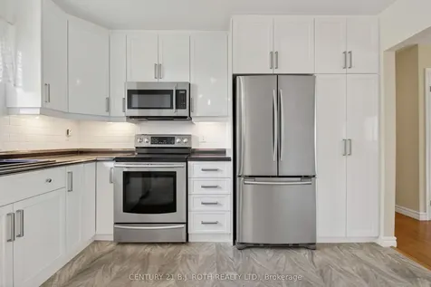 909 Lebanon Drive Innisfil ON L9S 2B9