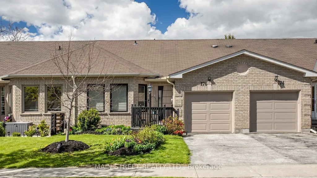 176 Mainprize Crescent East Gwillimbury ON L0G 1M0