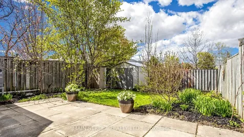 176 Mainprize Crescent East Gwillimbury ON L0G 1M0