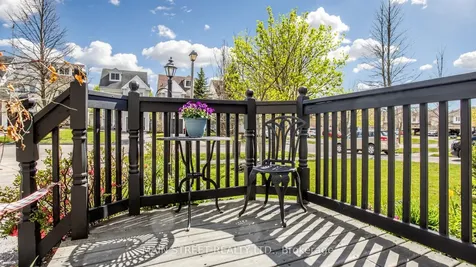 176 Mainprize Crescent East Gwillimbury ON L0G 1M0